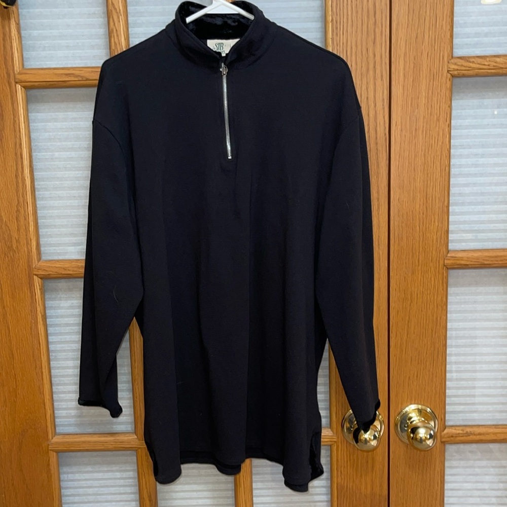 EUC SJB XL Qtr Zip Top